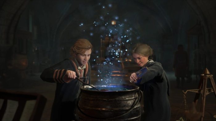 Brewing potions in Hogwarts Legacy.